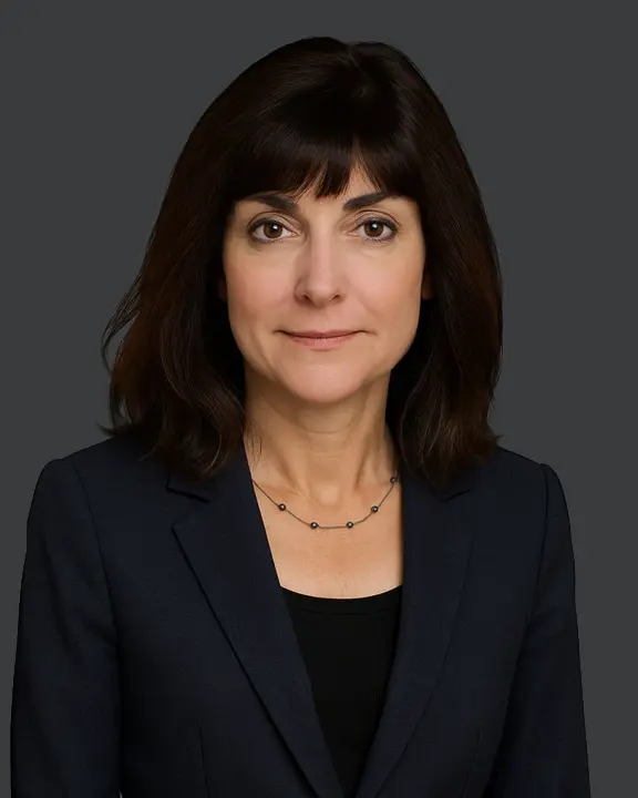 VNARQ___MRC___Team___All_Devices___Bio___Lucy-Csizmas___192x240___ILE___2025-11-17